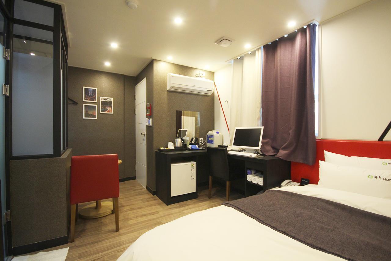 Haru Hotel Gimhae Exterior photo